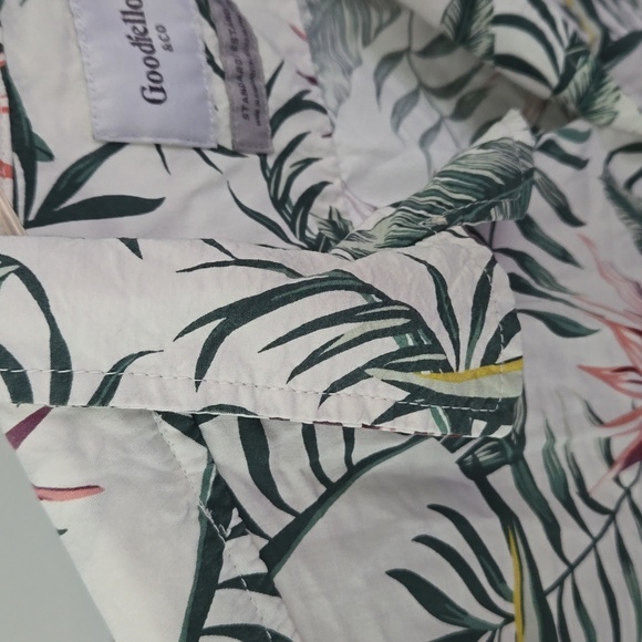 Goodfellow & Co tropical short sleeve shirt - Picture 3 of 9